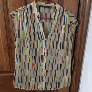 Dressy Sleeveless button down Top